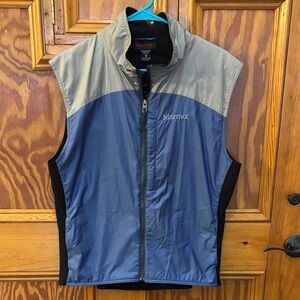 Marmot women's Two-Tone Blue and Gray Vest with zippered pockets